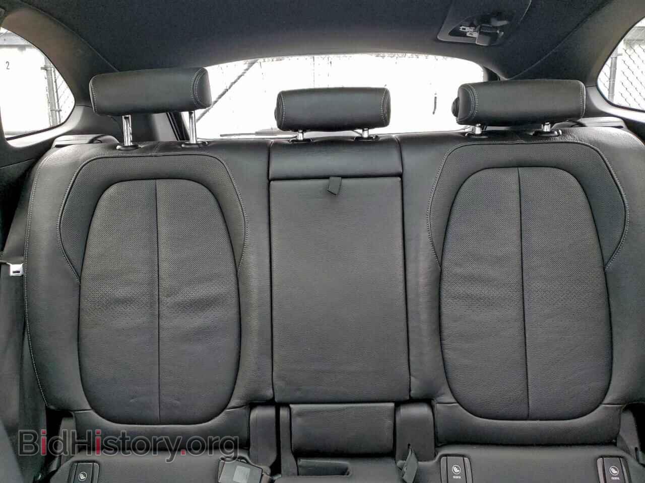 2017 BMW X1 - VIN: WBXHT3Z35H4A57300 - Фото 10