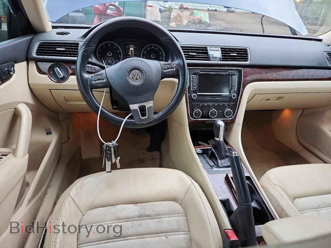 2012 VOLKSWAGEN PASSAT - VIN: 1VWCP7A31CC094206 - Photo 8