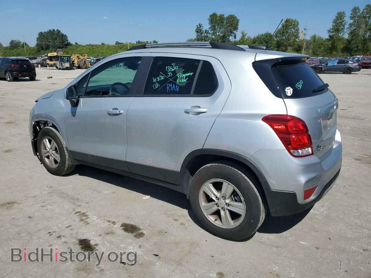 2021 CHEVROLET TRAX - VIN: KL7CJPSB5MB358770 - Фото 2