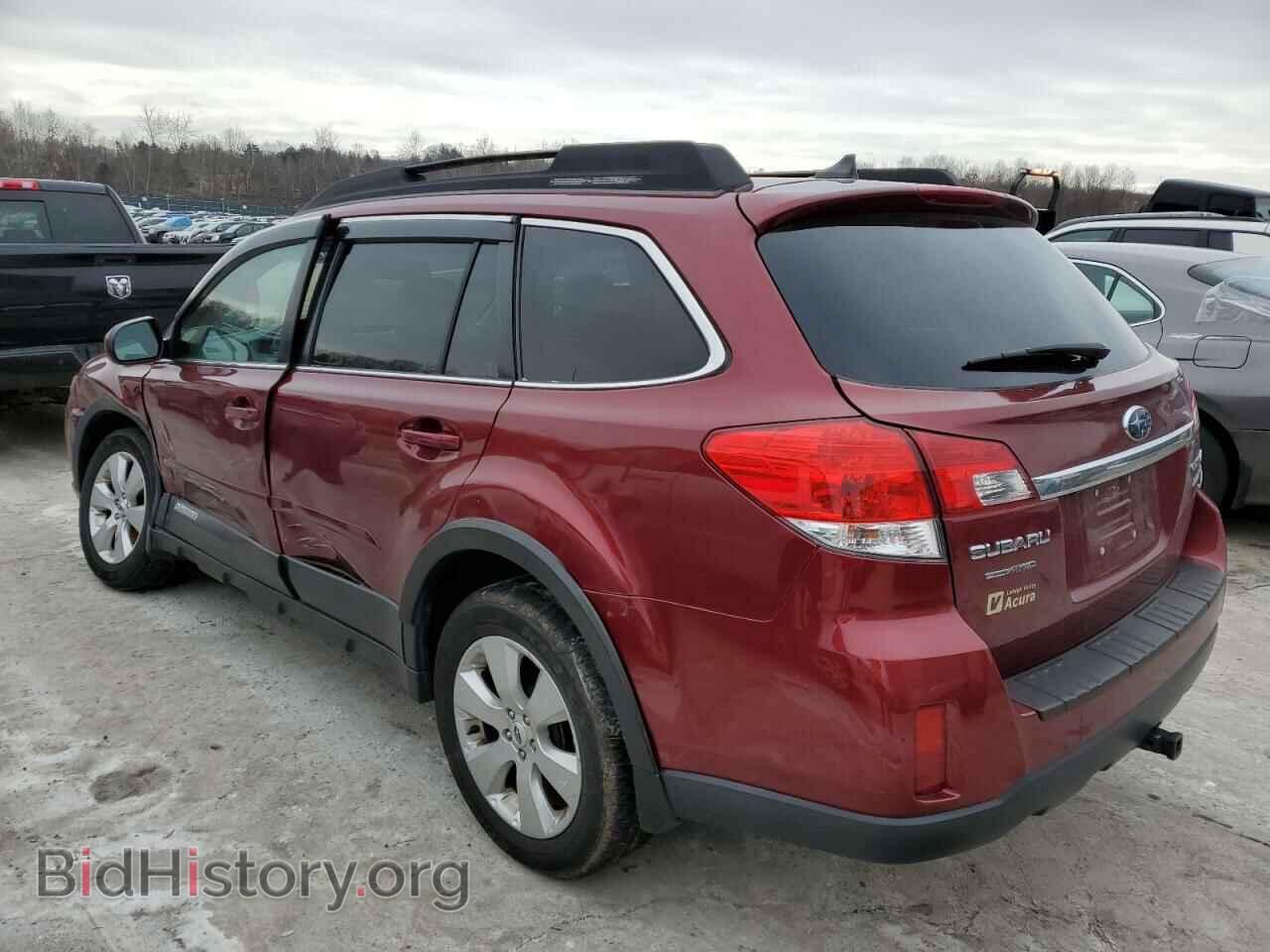2011 SUBARU OUTBACK - VIN: 4S4BRBKC8B3447710 - Photo 2