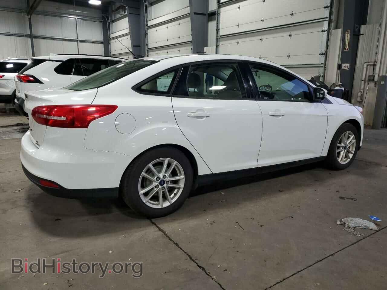 2016 FORD FOCUS - VIN: 1FADP3F24GL231585 - Фото 3