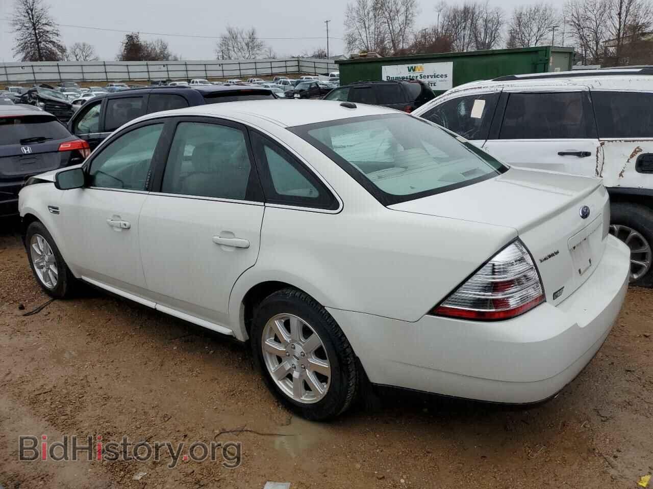 2009 FORD TAURUS - VIN: 1FAHP23W59G123300 - Фото 2