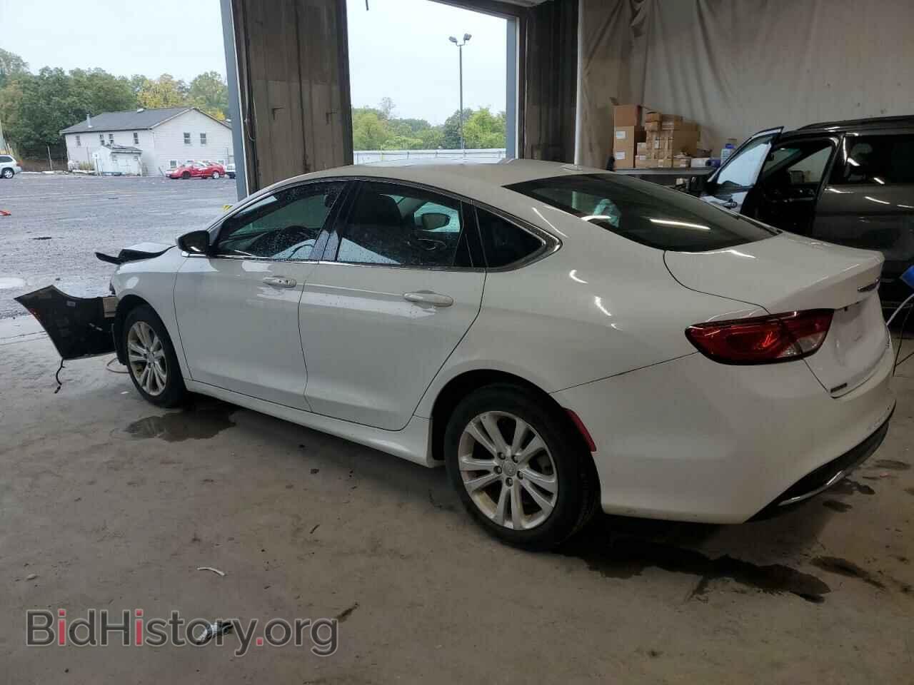 2015 CHRYSLER 200 - VIN: 1C3CCCAB7FN695504 - Фото 2