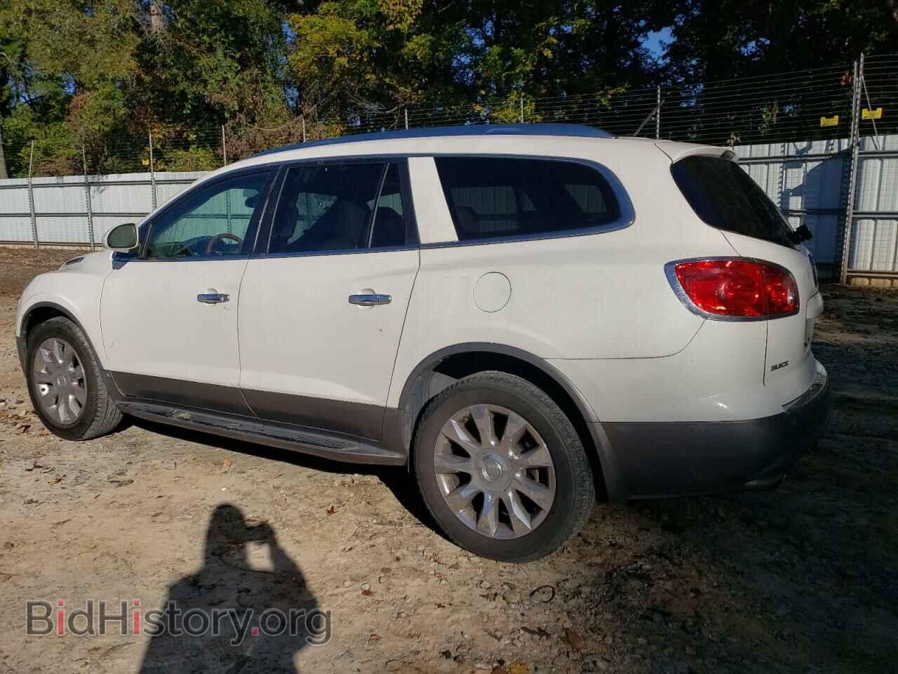 2010 BUICK ENCLAVE - VIN: 5GALRCEDXAJ257583 - Фото 2
