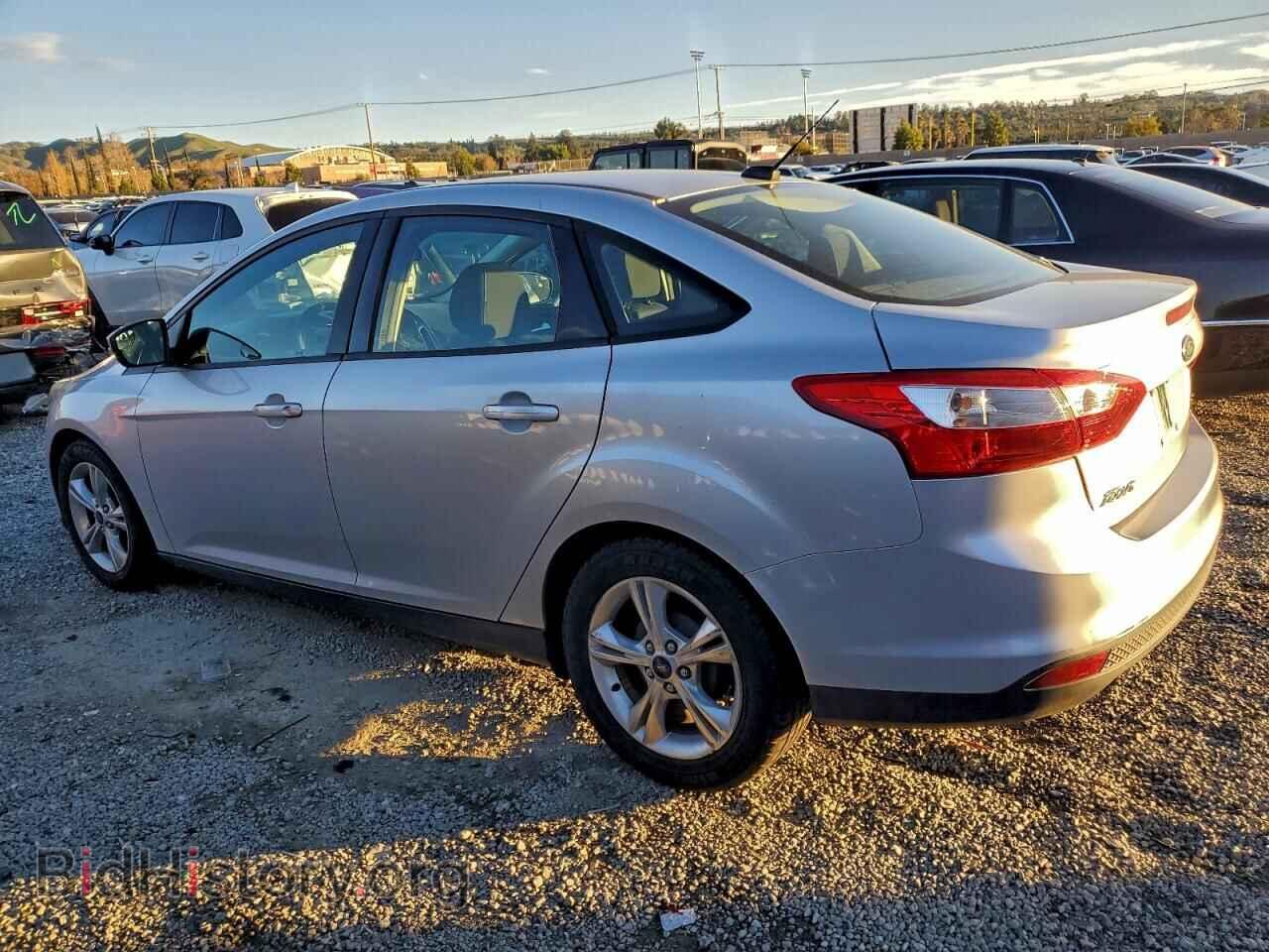 2014 FORD FOCUS - VIN: 1FADP3F25EL327500 - Фото 2