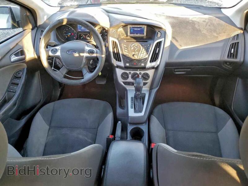 2014 Ford FOCUS (VIN 1FADP3F25EL327500) — photo 8 of 12
