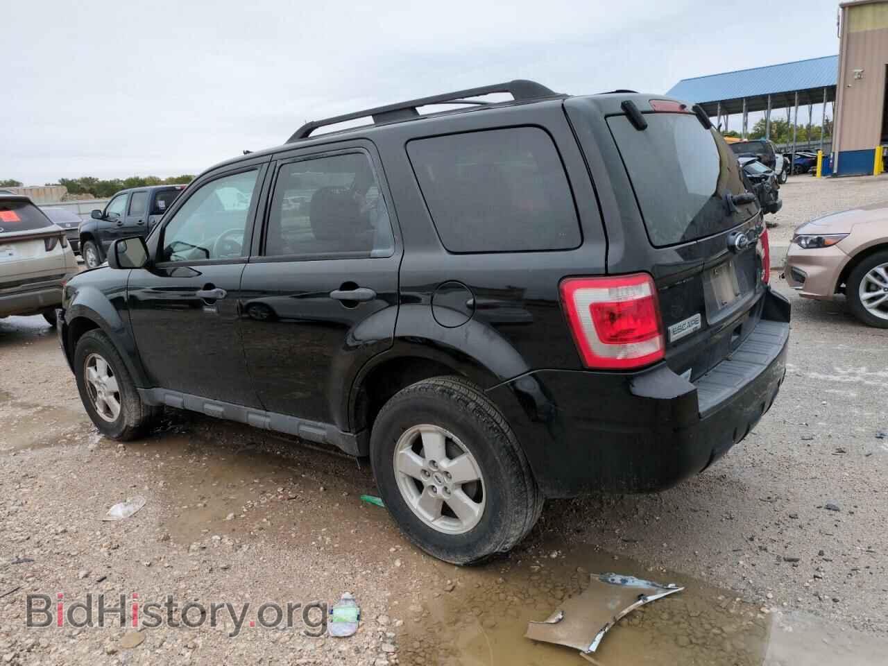 2010 FORD ESCAPE - VIN: 1FMCU0DG3AKD32671 - Фото 2