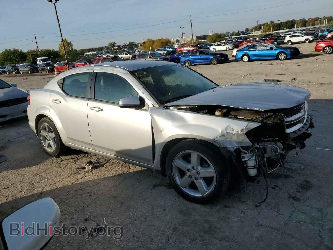 2011 DODGE AVENGER - VIN: 1B3BD2FG2BN572272 - Фото 4