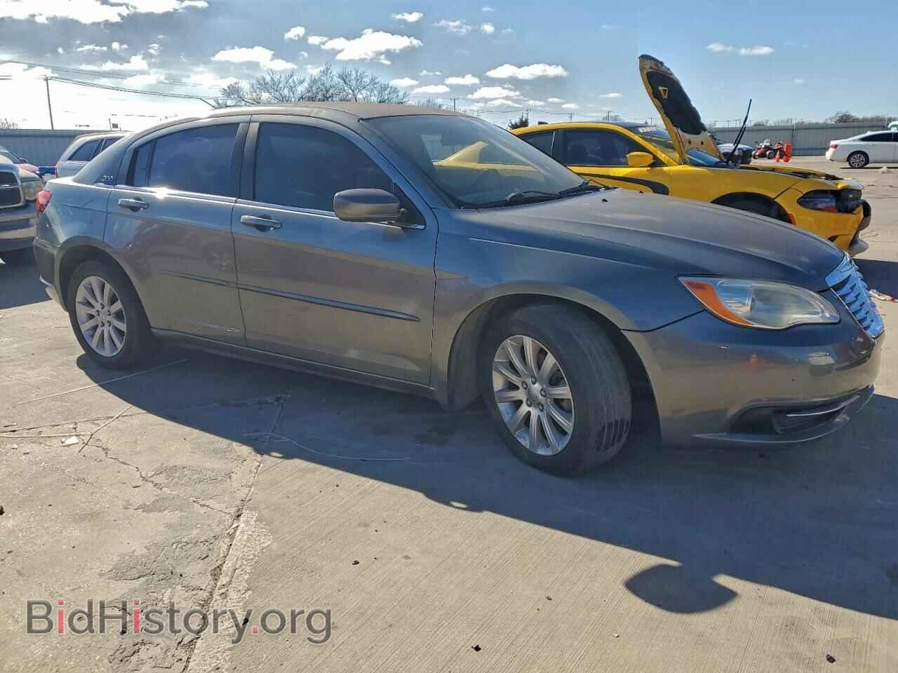 2012 CHRYSLER 200 - VIN: 1C3CCBBG3CN130733 - Фото 4