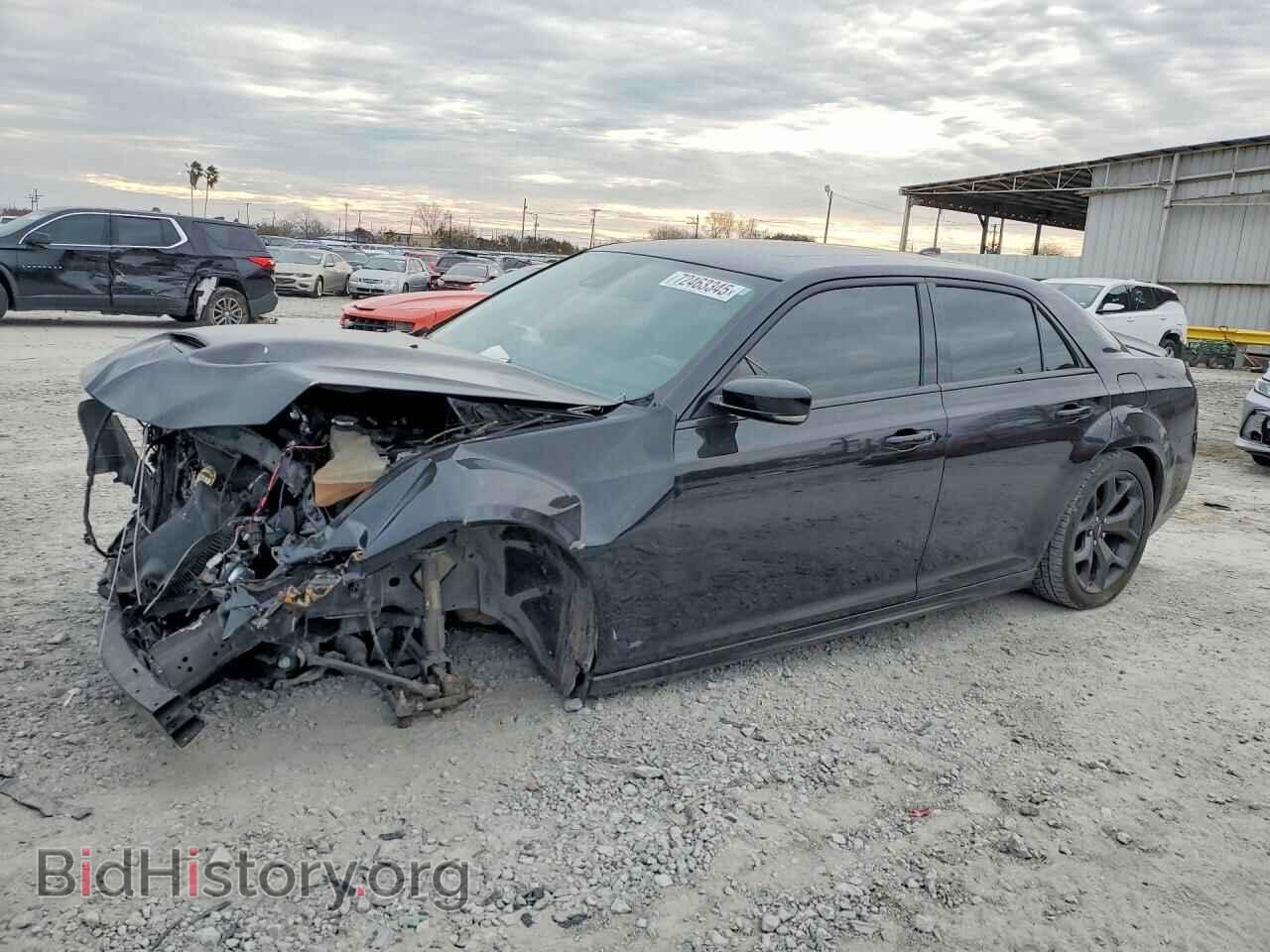 Photo 2C3CCABT2PH556256 - CHRYSLER 300 2023