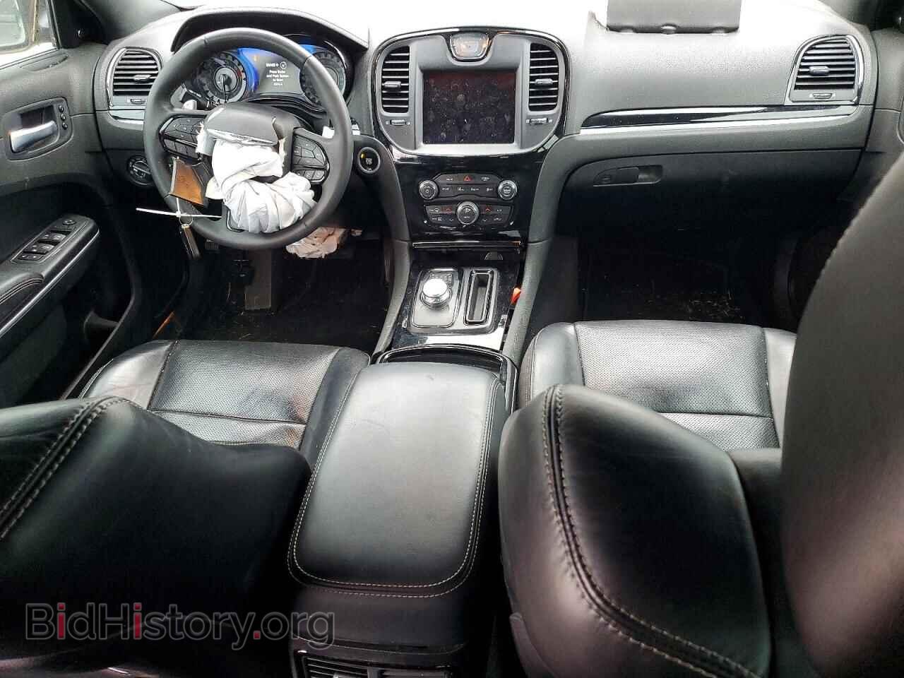 2023 CHRYSLER 300 - VIN: 2C3CCABT2PH556256 - Фото 8