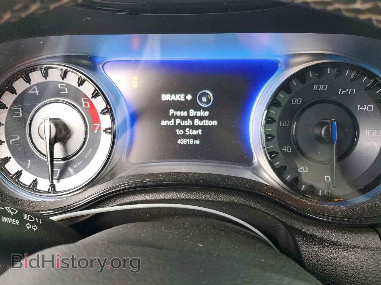 2023 CHRYSLER 300 - VIN: 2C3CCABT2PH556256 - Фото 9