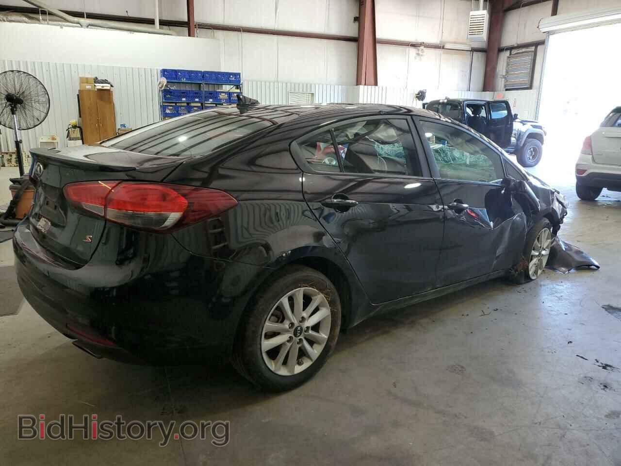 2017 KIA FORTE - VIN: 3KPFL4A7XHE064196 - Фото 3