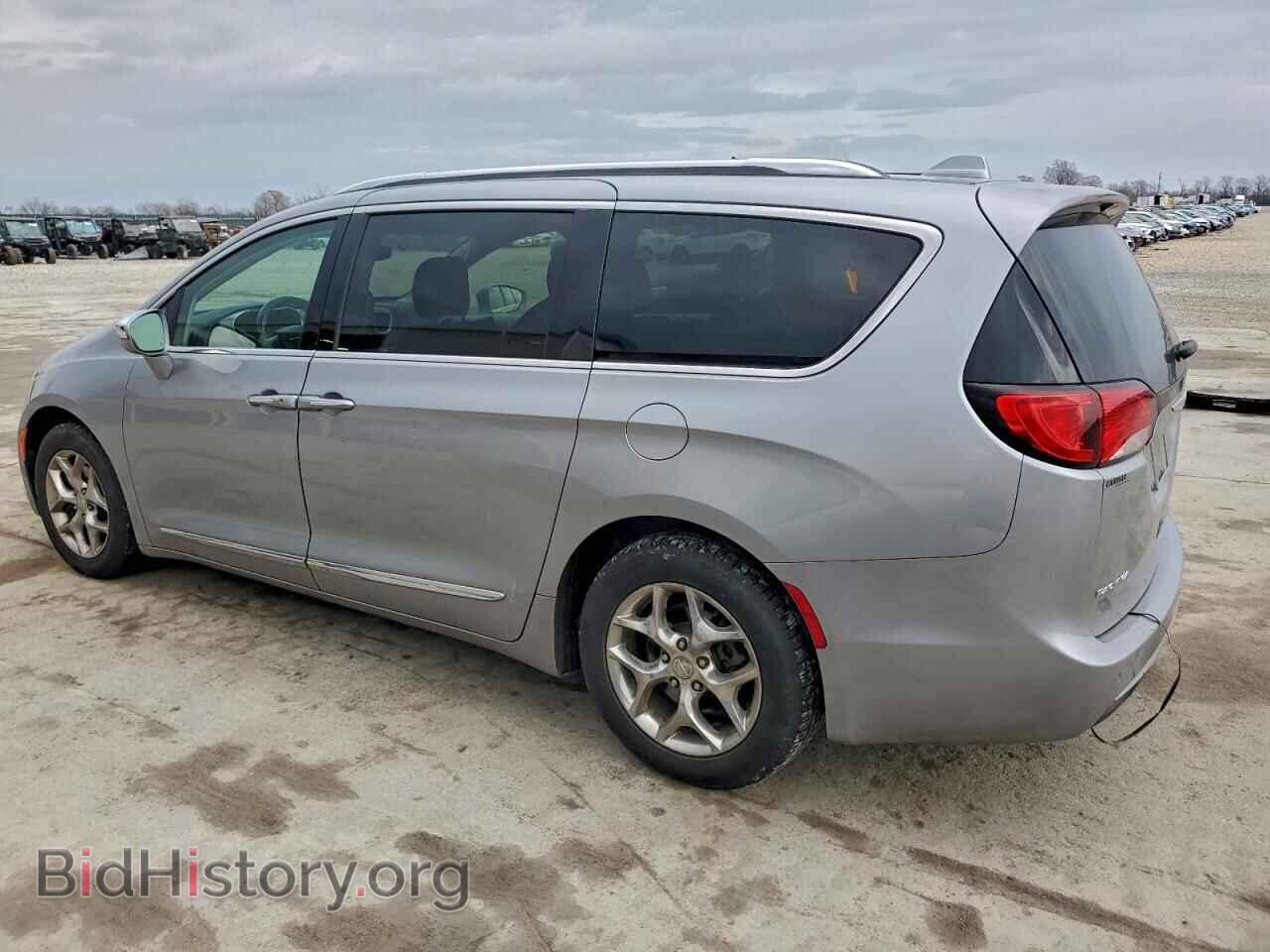 2018 CHRYSLER PACIFICA - VIN: 2C4RC1GG2JR170908 - Фото 2