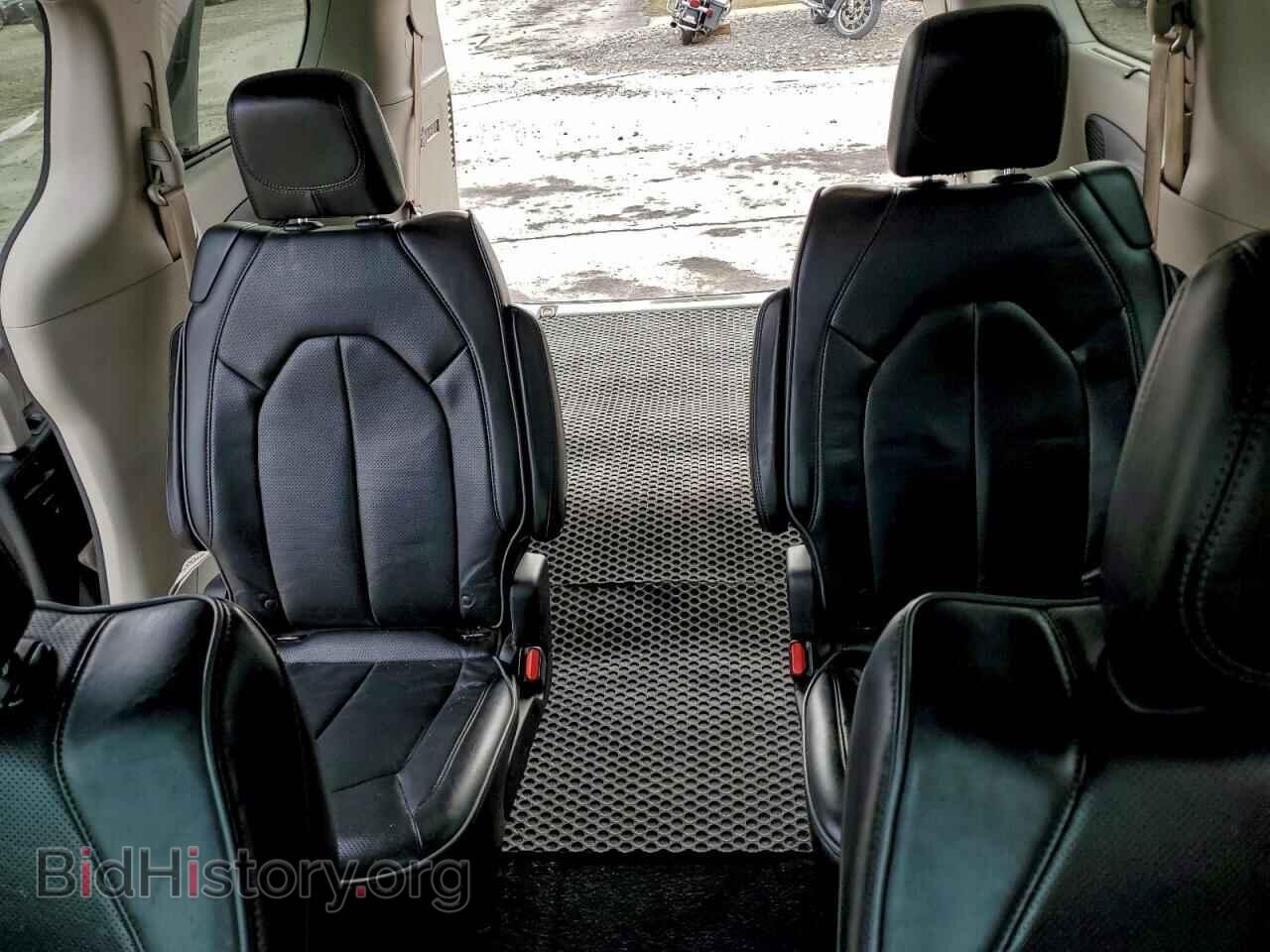 2018 CHRYSLER PACIFICA - VIN: 2C4RC1GG2JR170908 - Фото 10