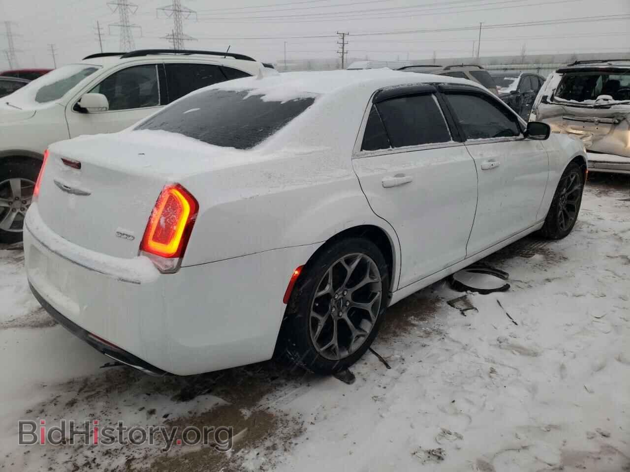 2015 CHRYSLER 300 - VIN: 2C3CCAAG3FH818241 - Фото 3