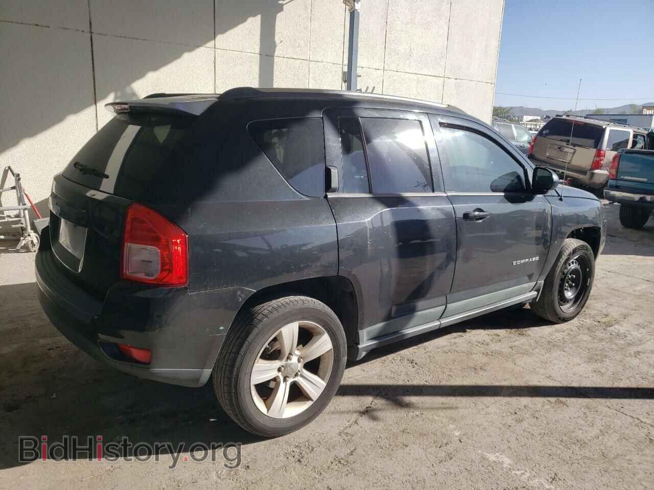 2011 JEEP COMPASS - VIN: 1J4NF1FB7BD221328 - Фото 3