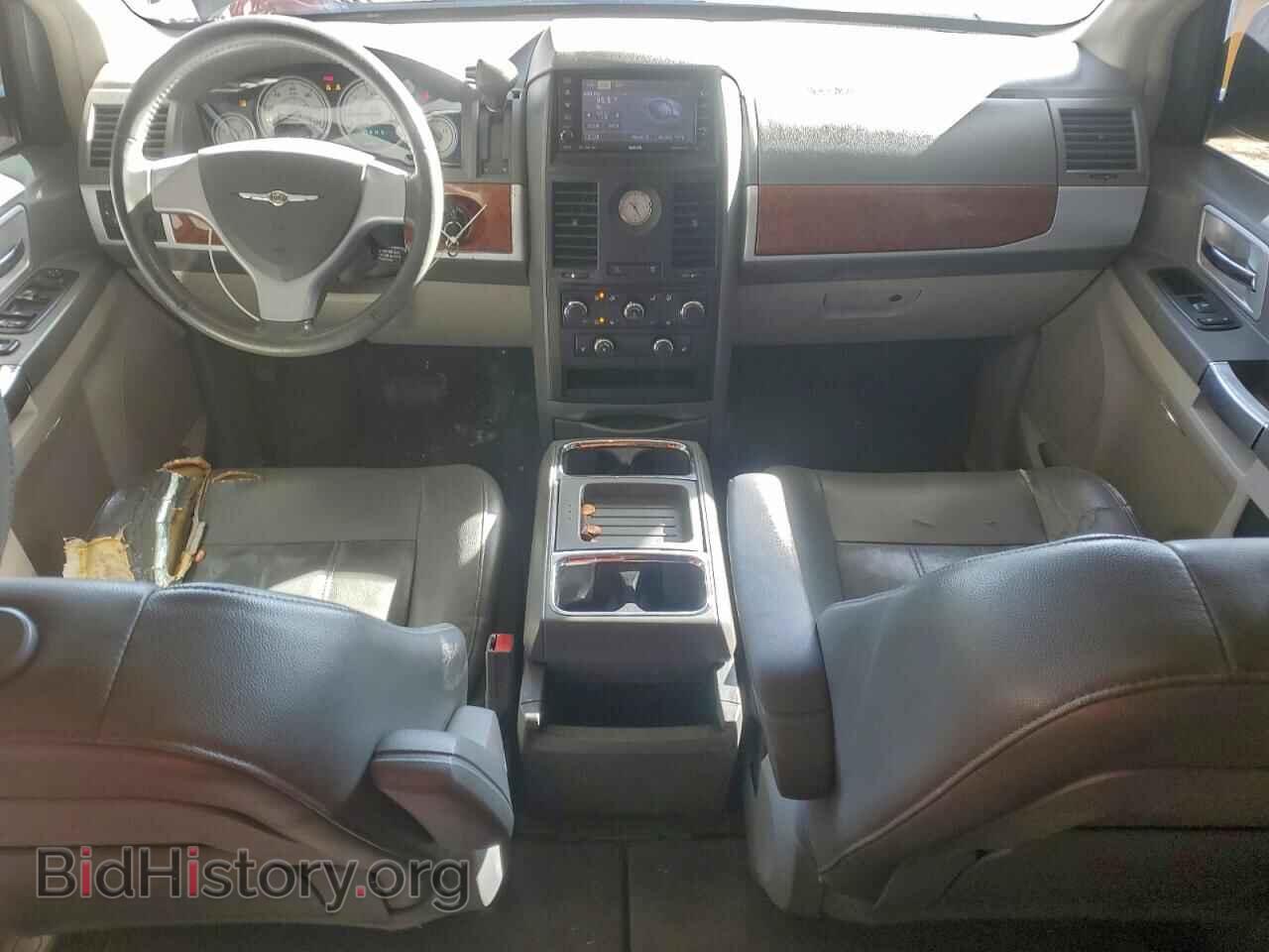 2008 CHRYSLER MINIVAN - VIN: 2A8HR54P18R110871 - Фото 8