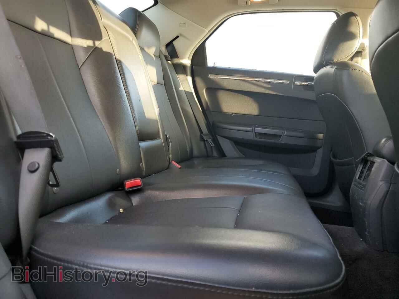 2010 CHRYSLER 300 - VIN: 2C3CA5CV4AH234674 - Фото 10