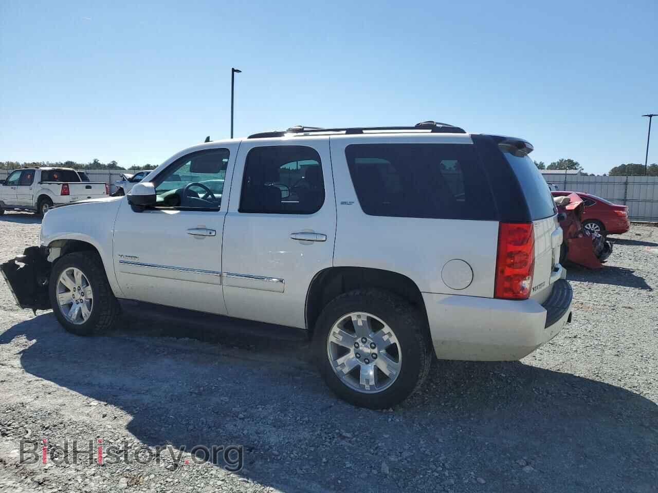 2014 GMC YUKON - VIN: 1GKS2CE00ER143728 - Фото 2