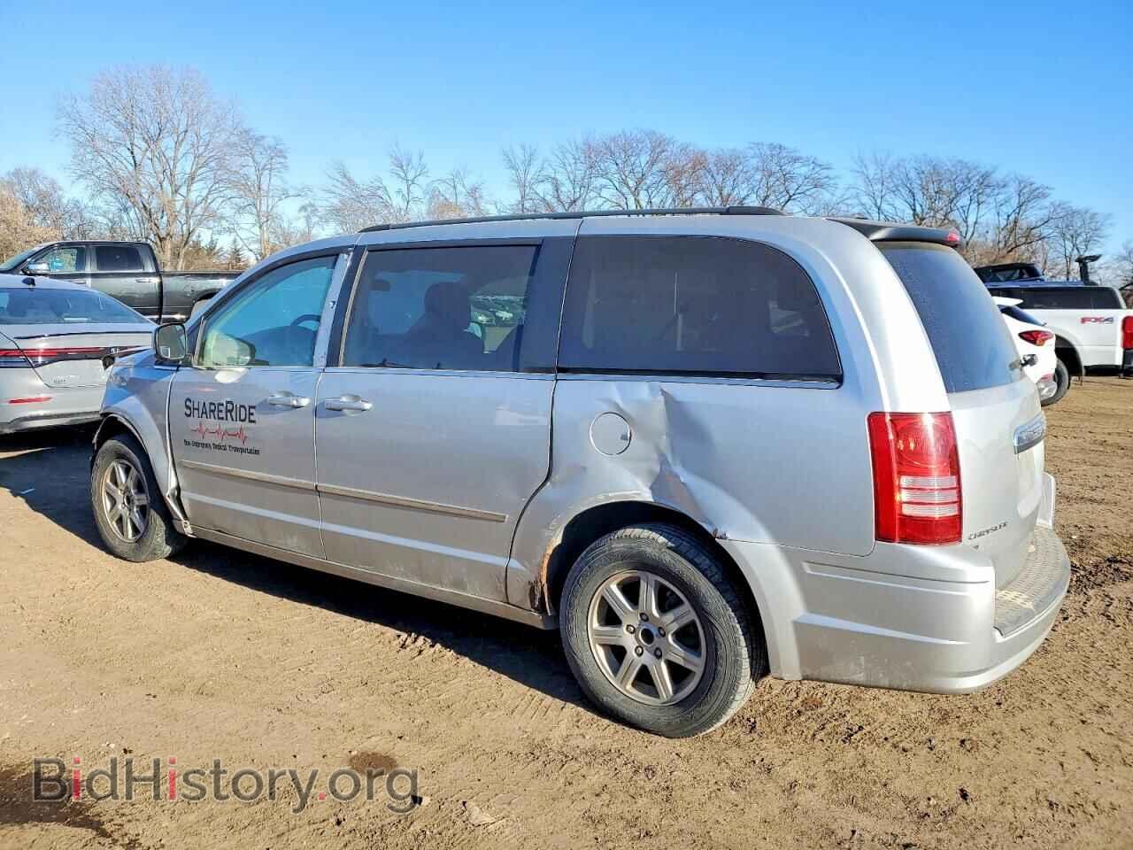 2010 CHRYSLER MINIVAN - VIN: 2A4RR5D14AR243678 - Фото 2