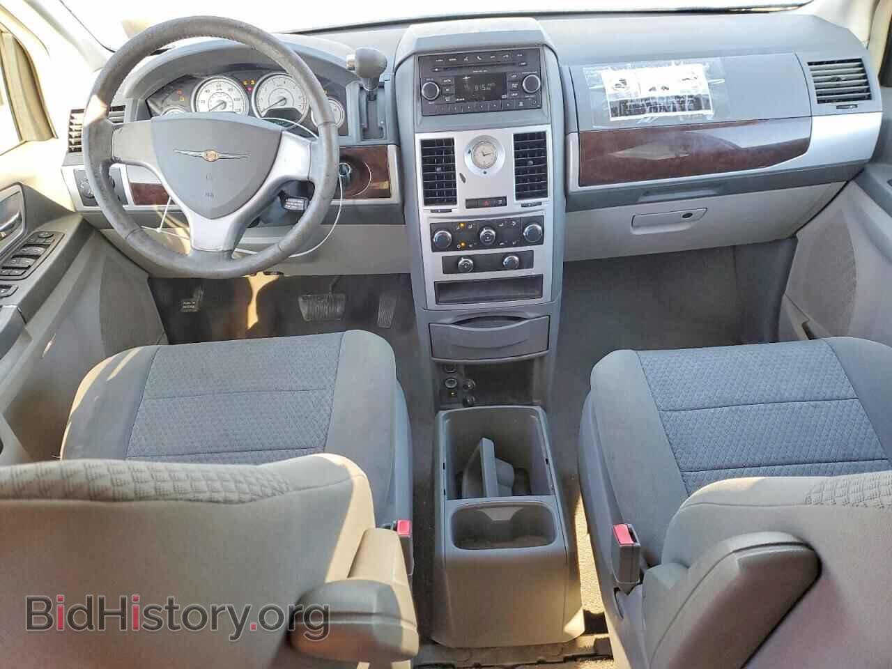 2010 CHRYSLER MINIVAN - VIN: 2A4RR5D14AR243678 - Фото 8