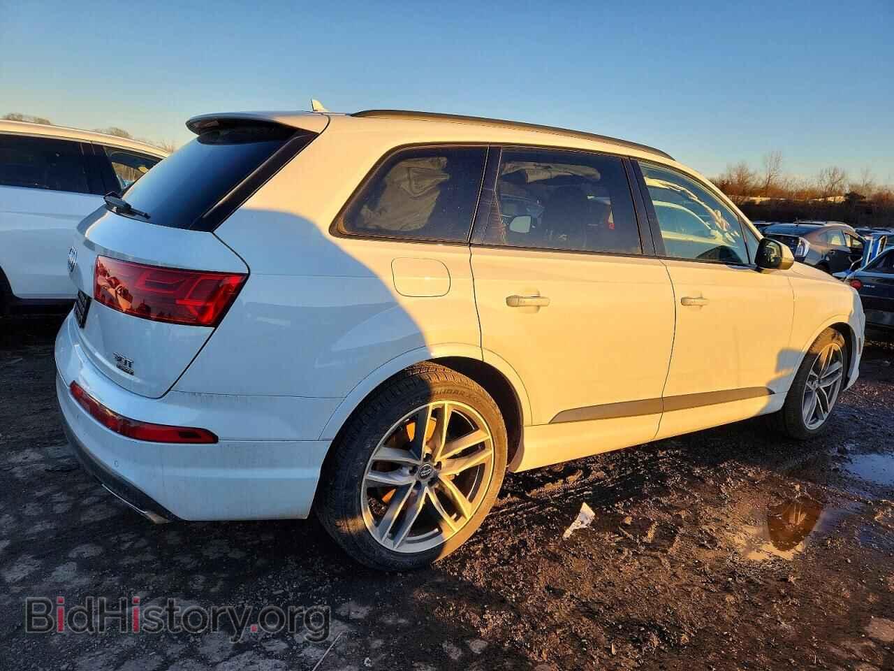 2017 AUDI Q7 - VIN: WA1VAAF77HD056237 - Фото 3