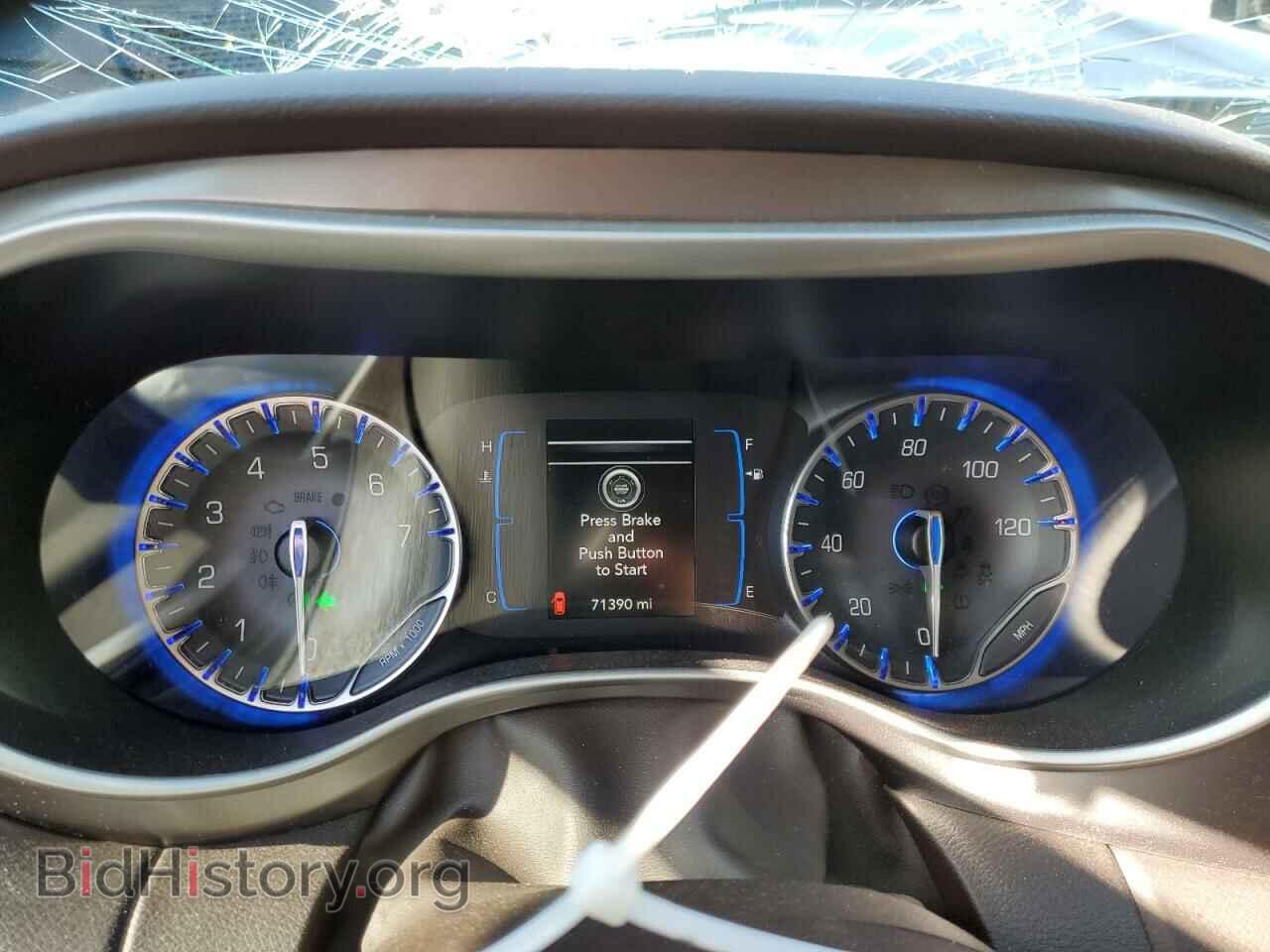 2018 CHRYSLER PACIFICA - VIN: 2C4RC1FG4JR107343 - Photo 9
