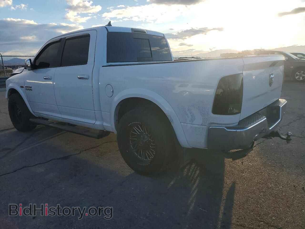 2018 RAM 1500 - VIN: 1C6RR6LT0JS118004 - Фото 2