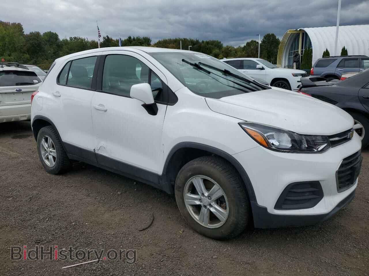 2017 CHEVROLET TRAX - VIN: 3GNCJNSB7HL209568 - Фото 4