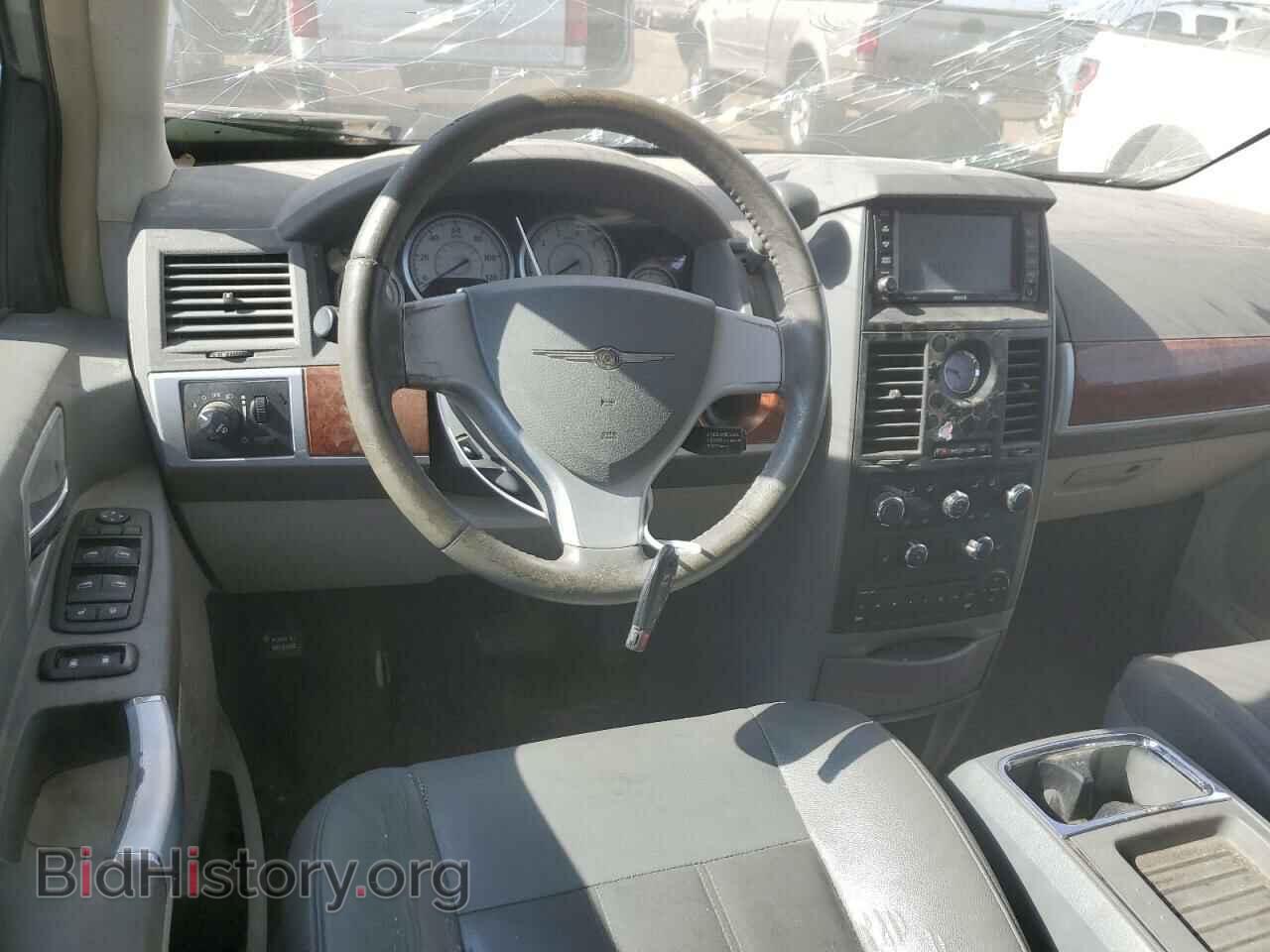 2008 CHRYSLER MINIVAN - VIN: 2A8HR54P28R800130 - Фото 8