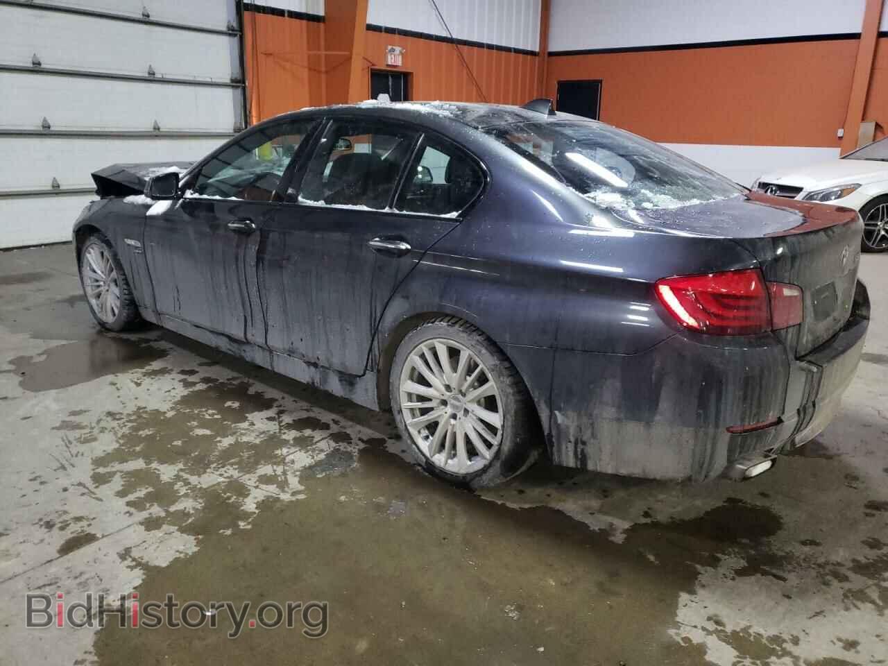 2011 BMW 5 SERIES - VIN: WBAFU9C57BC783939 - Фото 2