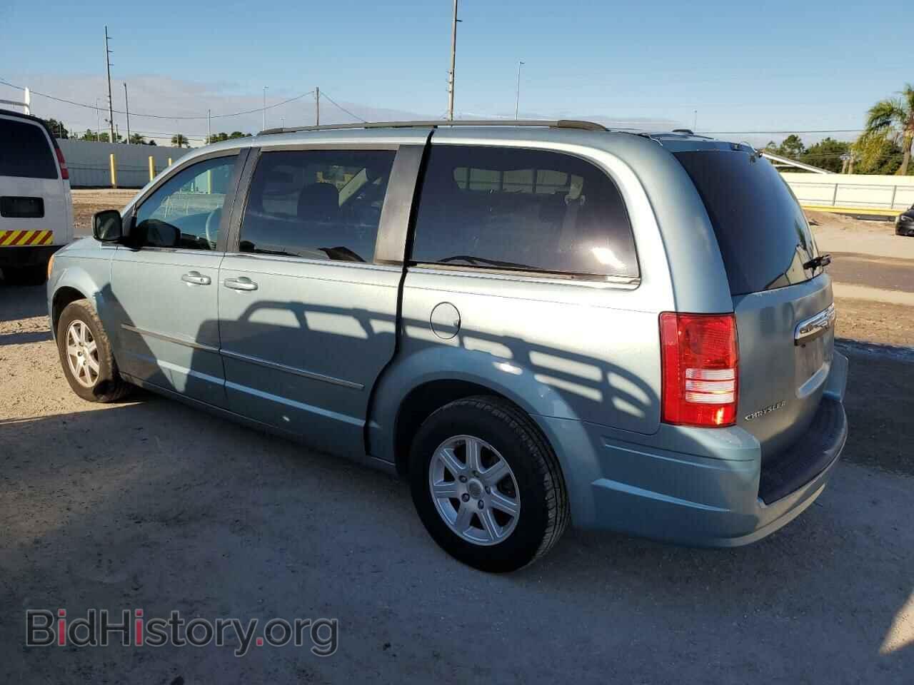2010 CHRYSLER MINIVAN - VIN: 2A4RR5D11AR492178 - Photo 2