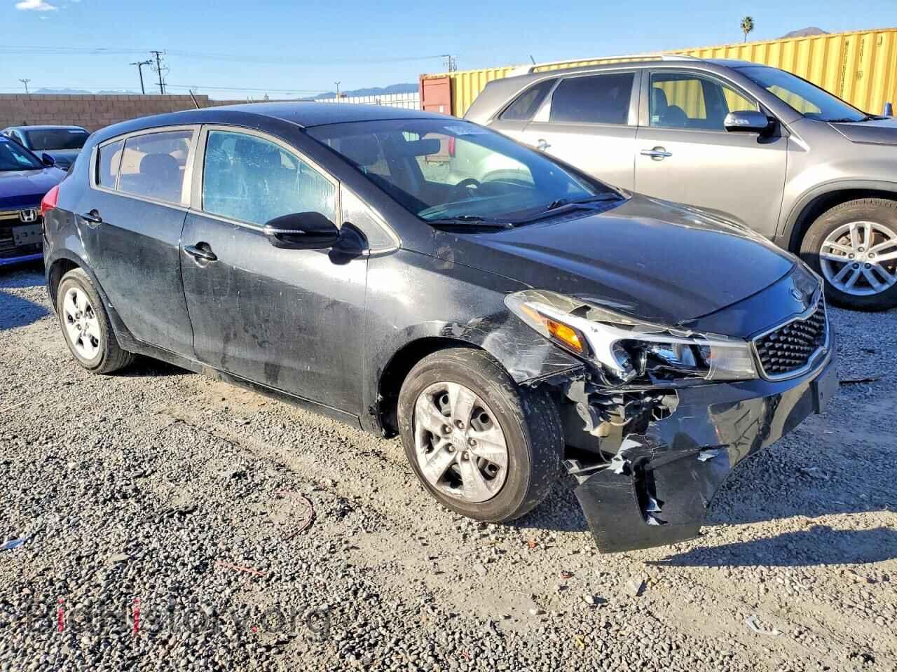 2017 KIA FORTE - VIN: KNAFK5A80H5666941 - Фото 4
