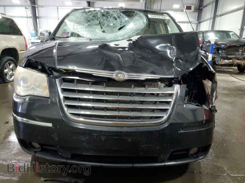 2010 Chrysler MINIVAN (VIN 2A4RR7DX8AR421821) — photo 5 of 13