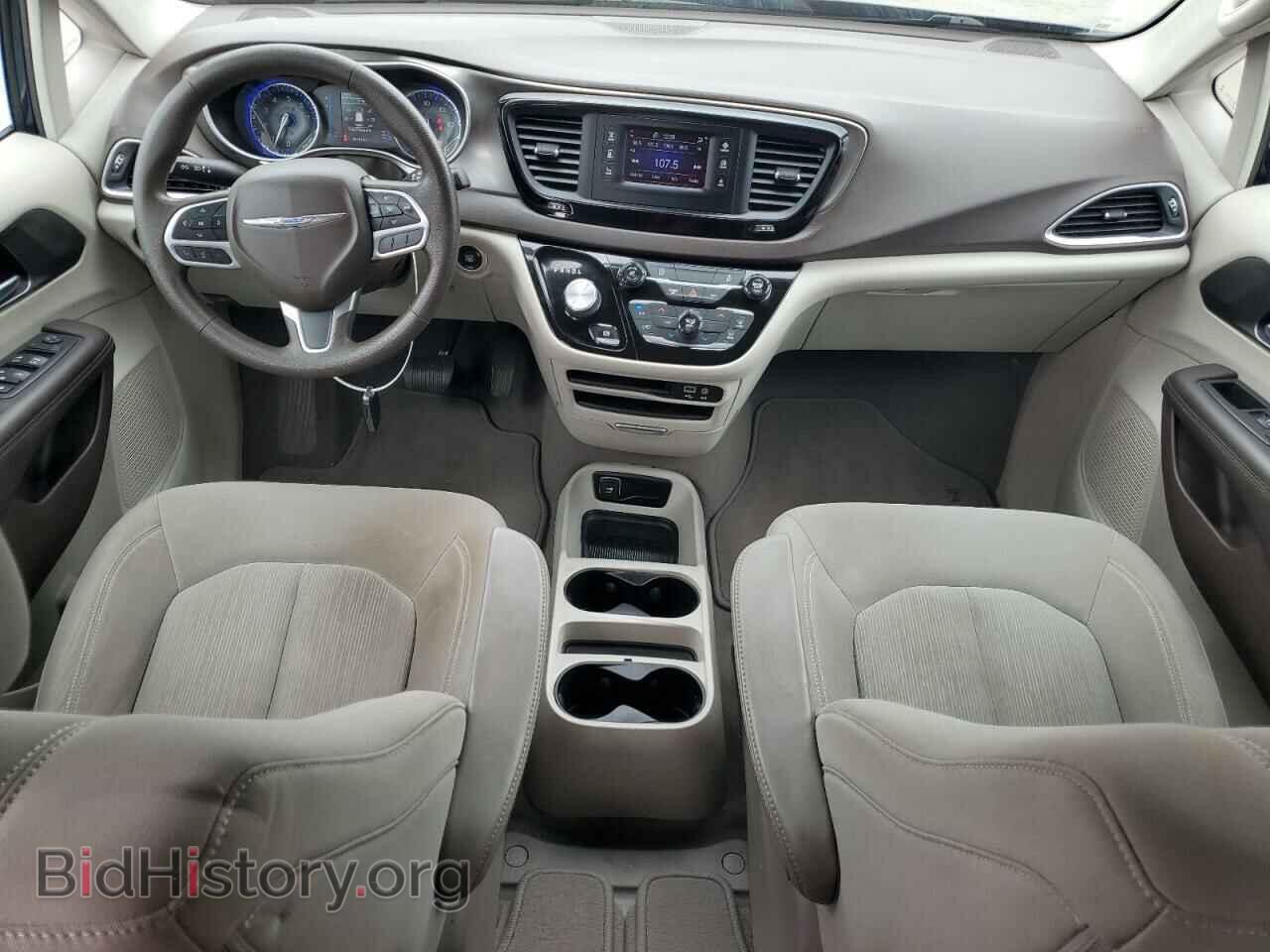 2017 CHRYSLER PACIFICA - VIN: 2C4RC1CG0HR710563 - Photo 8