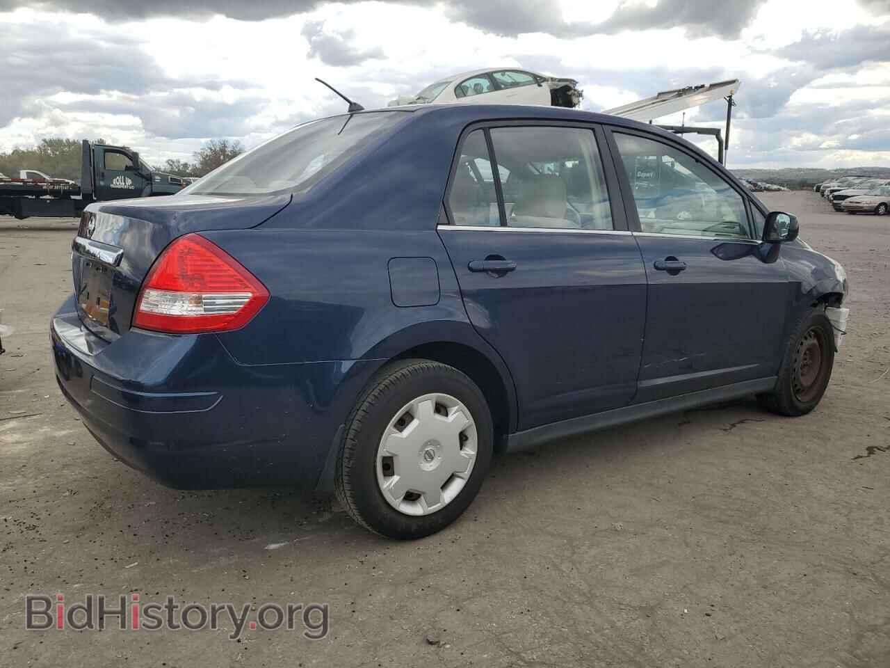 2008 NISSAN VERSA - VIN: 3N1BC11E88L458631 - Фото 3
