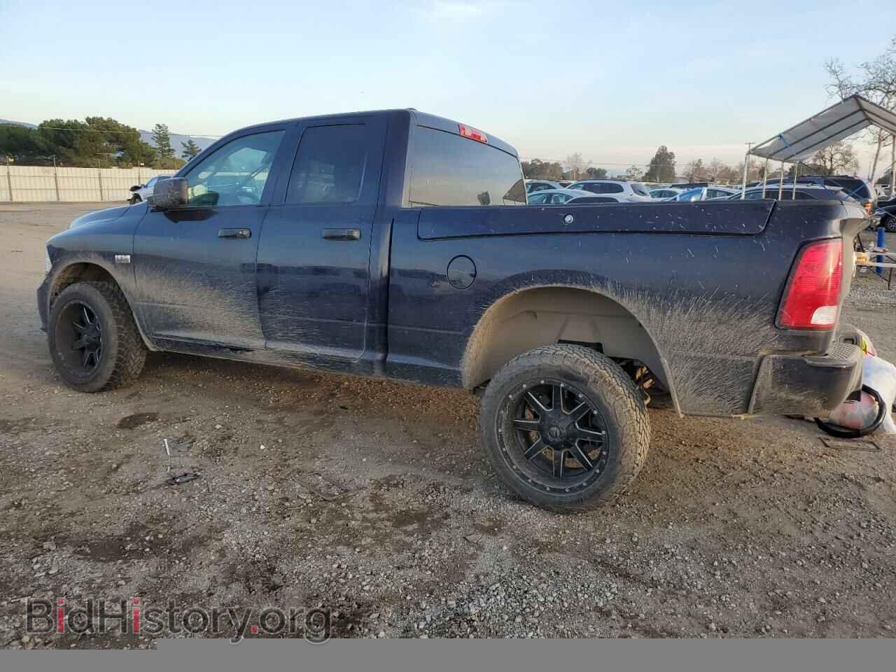 2018 RAM 1500 - VIN: 1C6RR7FT6JS138968 - Фото 2