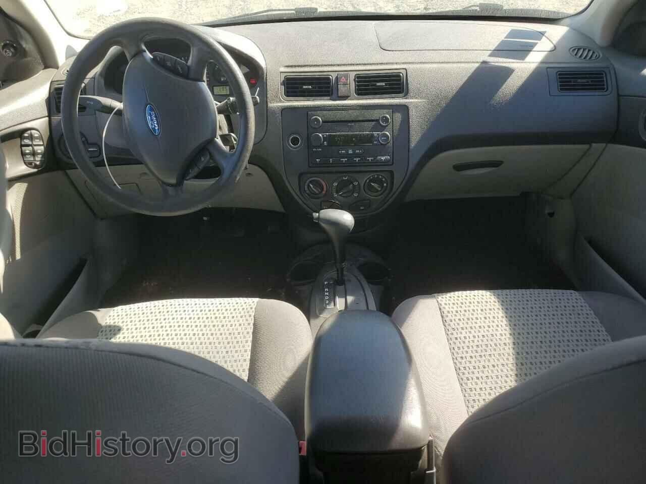 2007 FORD FOCUS - VIN: 1FAFP34N37W251573 - Фото 8