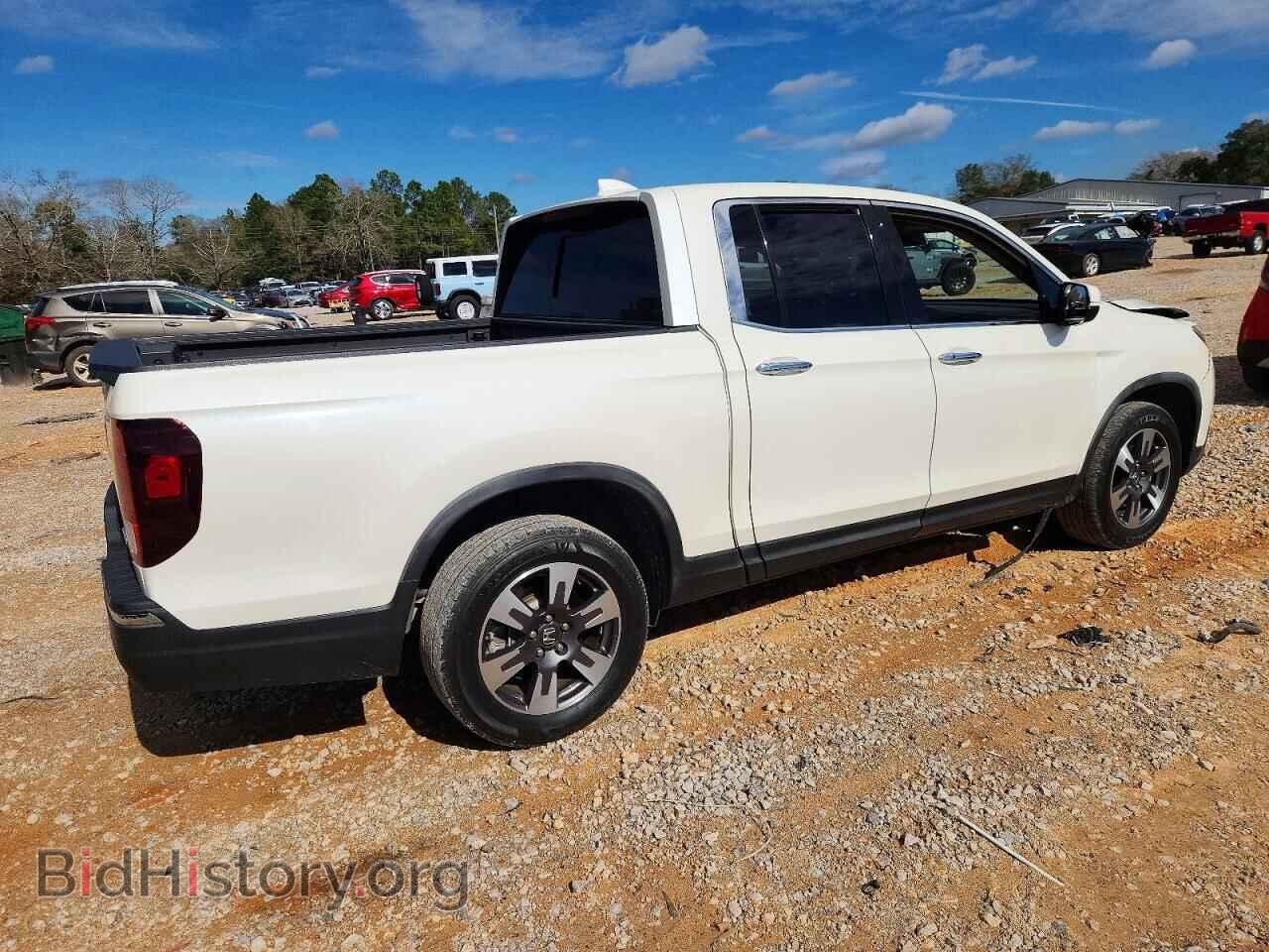 2019 HONDA RIDGELINE - VIN: 5FPYK3F71KB014844 - Фото 3