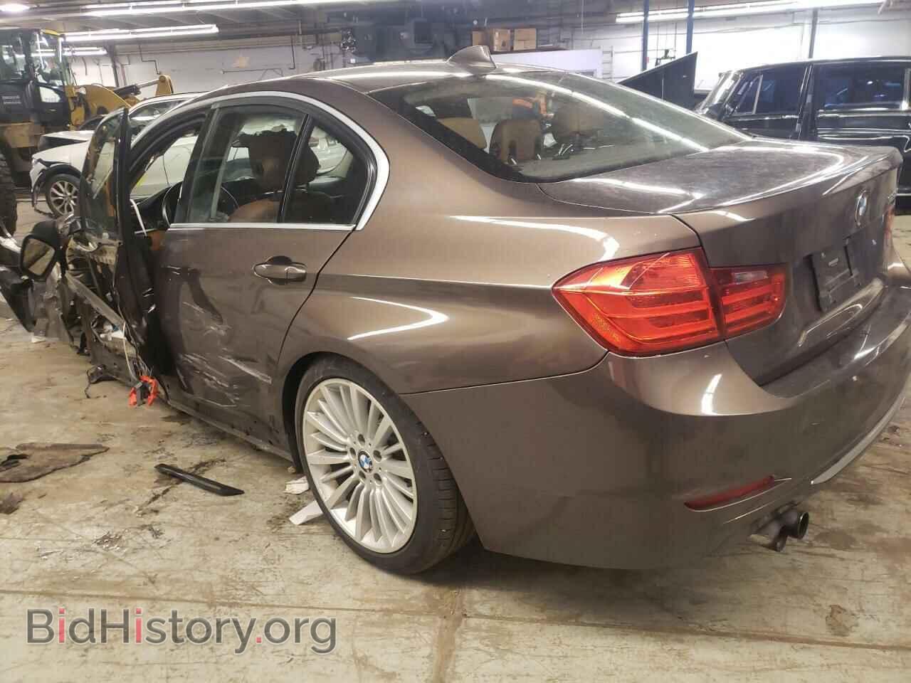 2012 BMW 3 SERIES - VIN: WBA3A5C51CF348810 - Фото 2