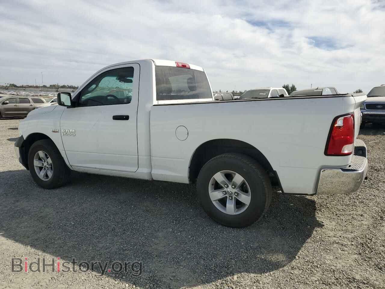 2017 RAM 1500 - VIN: 3C6JR6AT3HG795436 - Photo 2