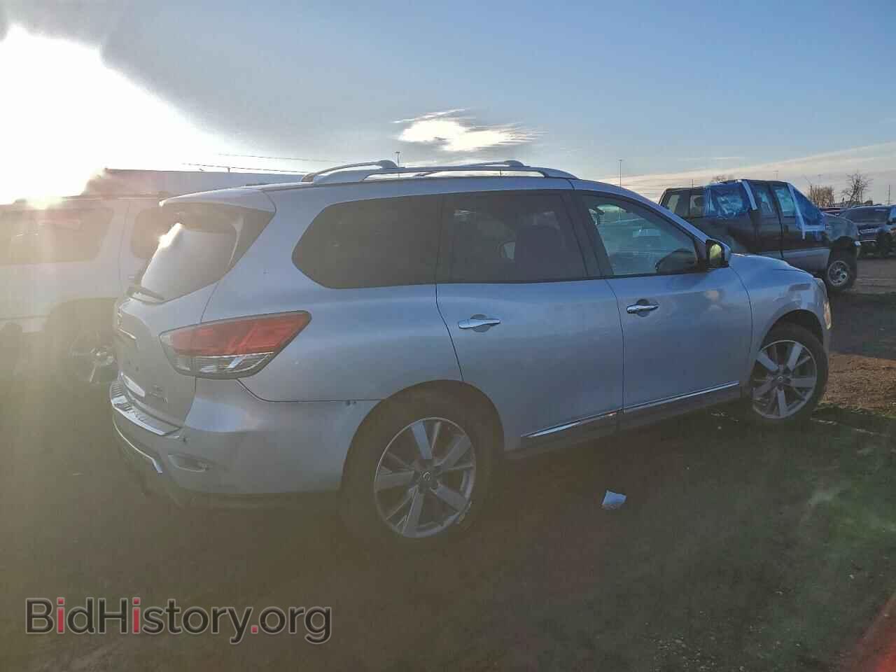 2014 NISSAN PATHFINDER - VIN: 5N1AR2MM5EC679705 - Фото 3