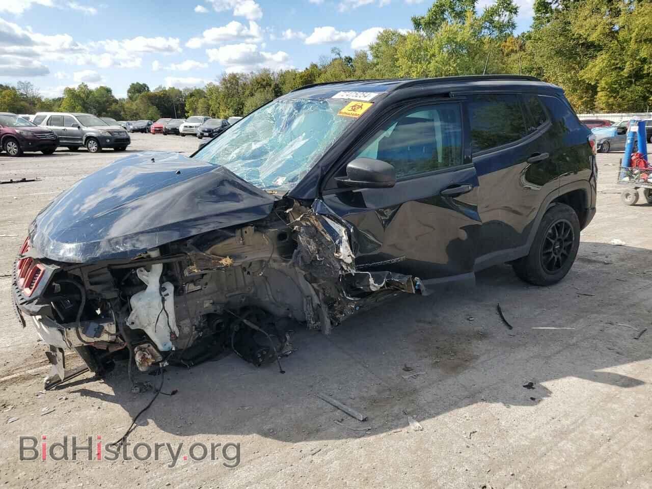 Photo 3C4NJDAB8JT146158 - JEEP COMPASS 2018