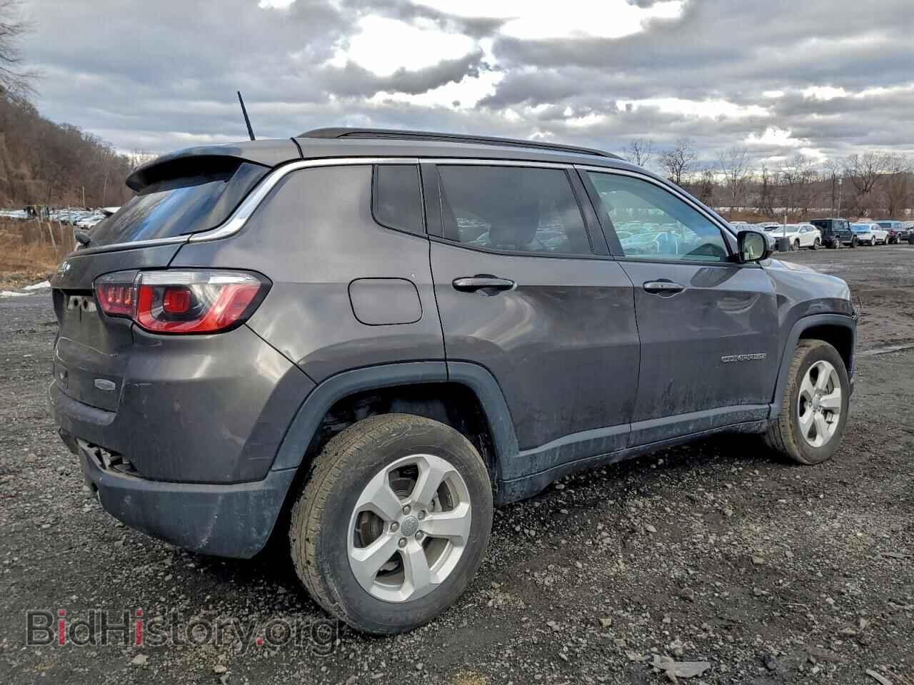 2018 JEEP COMPASS - VIN: 3C4NJDBB3JT270546 - Фото 3