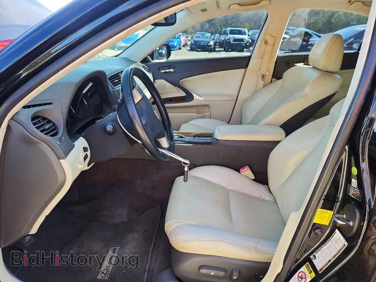 2011 LEXUS IS - VIN: JTHCF5C25B5050550 - Photo 7