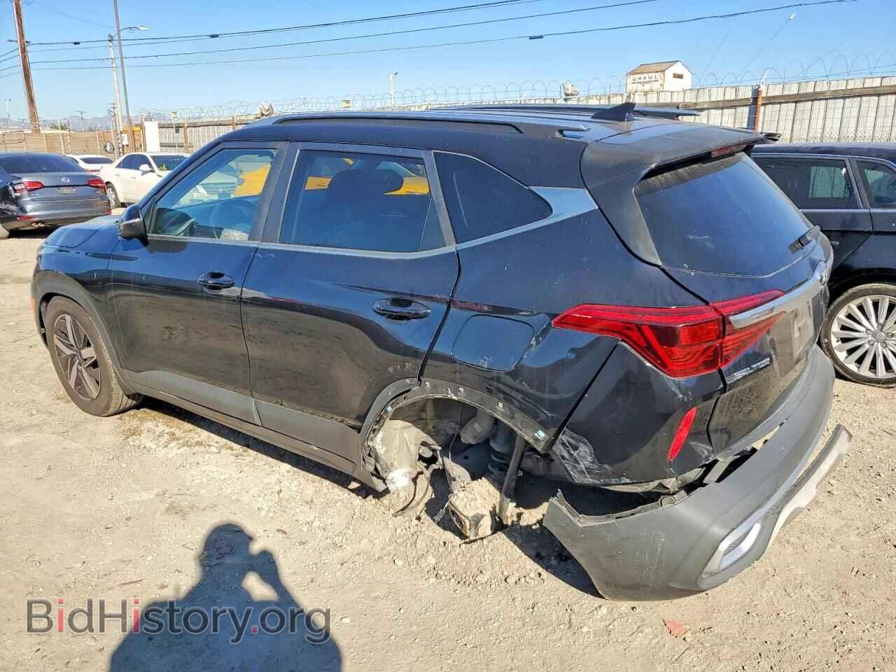 2021 KIA SELTOS - VIN: KNDEU2AAXM7100648 - Фото 2