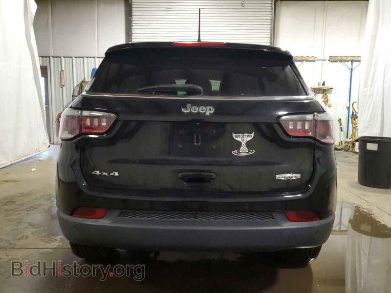 2017 Jeep COMPASS (VIN 3C4NJDBB8HT627682) — фото 6 из 14