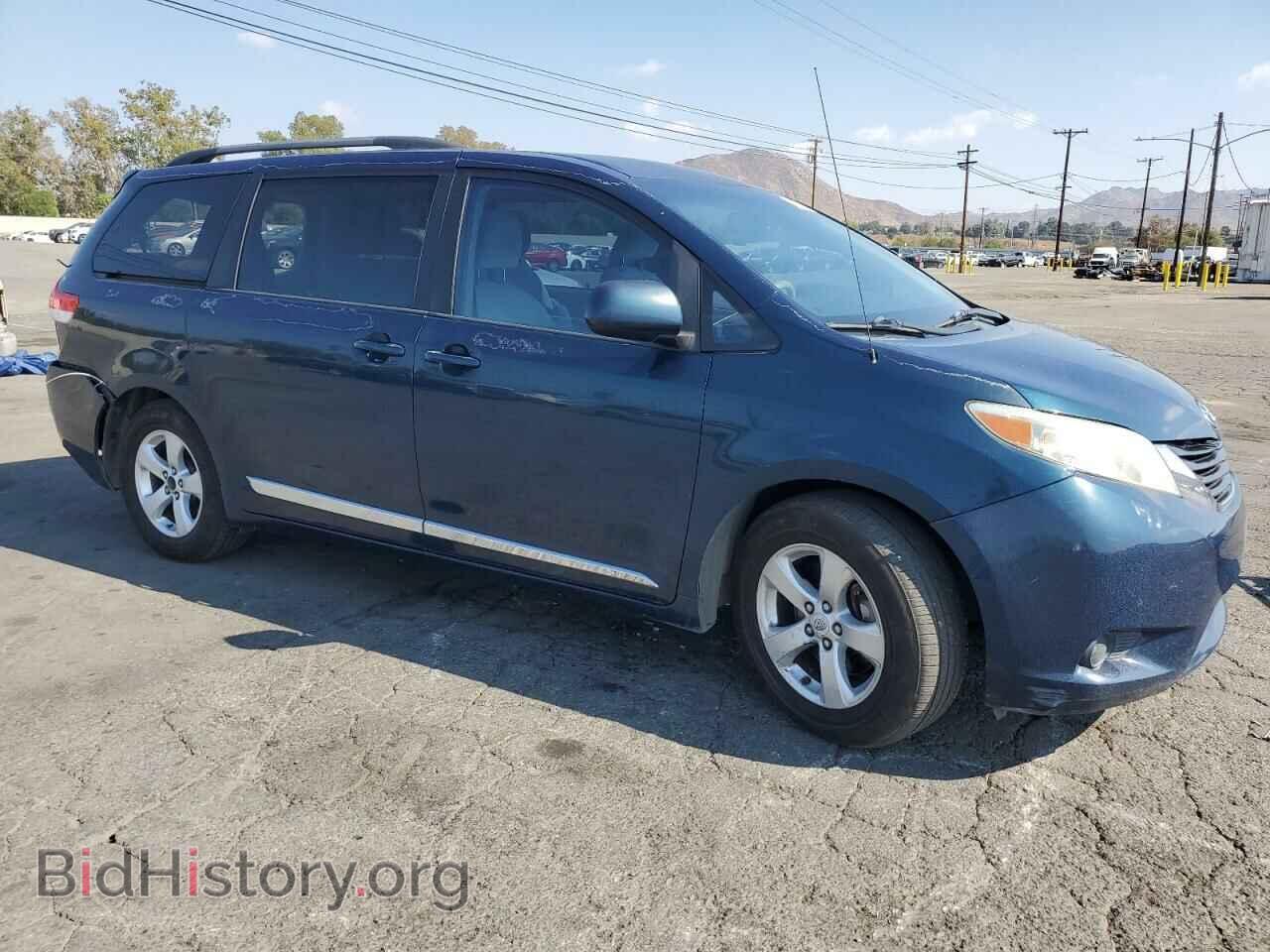 2011 TOYOTA All Models - VIN: 5TDKK3DCXBS136175 - Фото 4