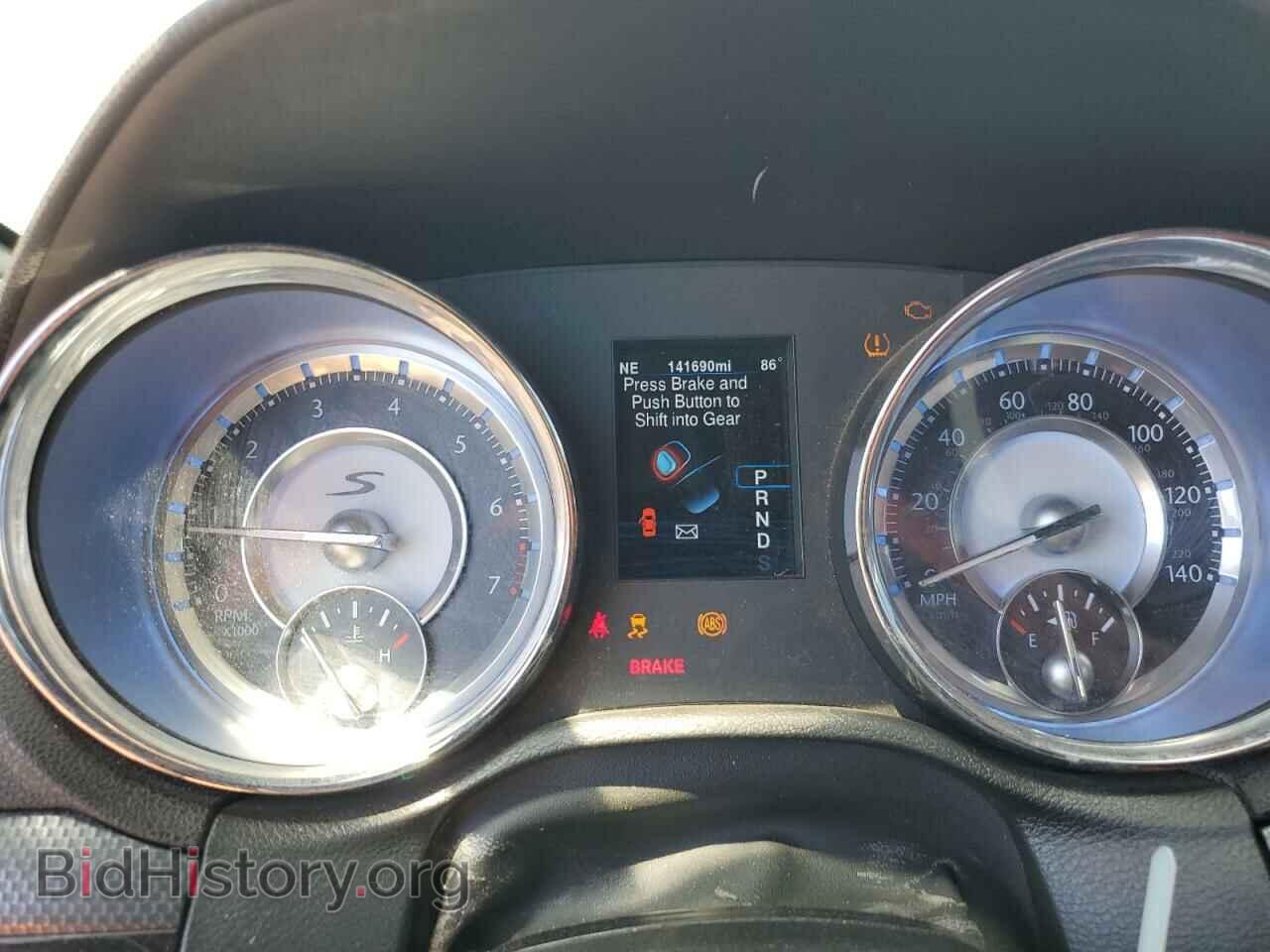 2013 CHRYSLER 300 - VIN: 2C3CCABG1DH552861 - Фото 9